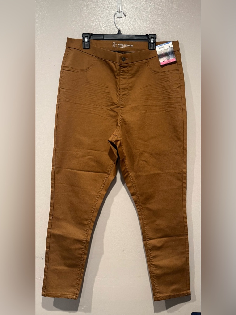 No Boundaries Skinny High-Rise Pants - Brown NWT